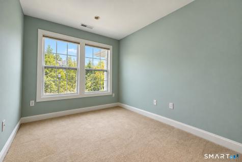 19 Orwich Court Danbury CT 06810