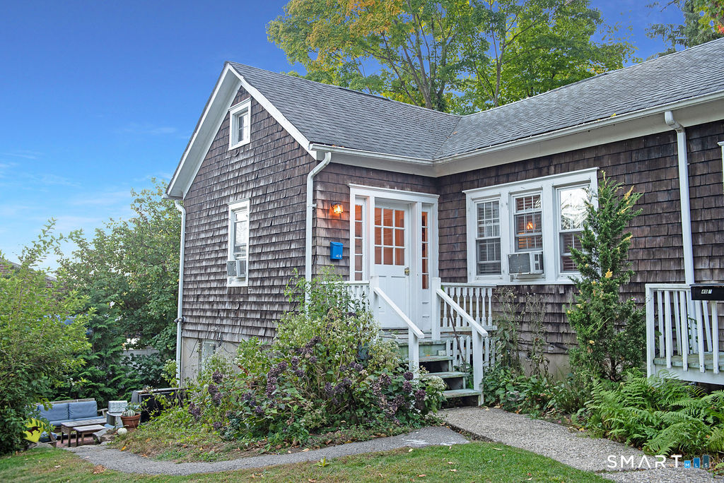 40 Unit B Seminary Street New Canaan CT 06840