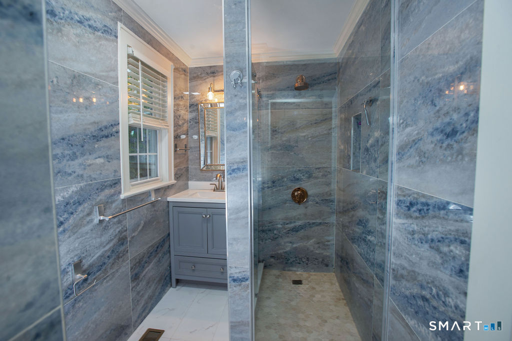 40 Unit B Seminary Street New Canaan CT 06840