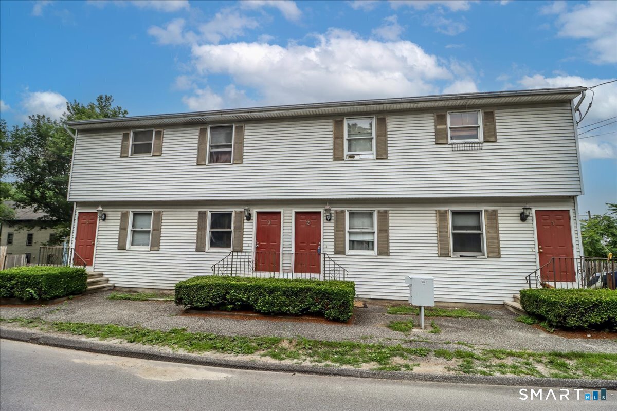 28 Middle Street New Milford CT 06776