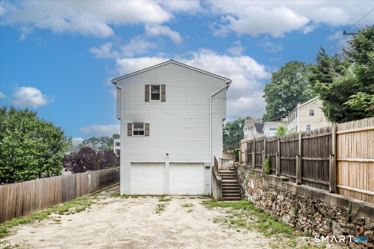 28 Middle Street New Milford CT 06776