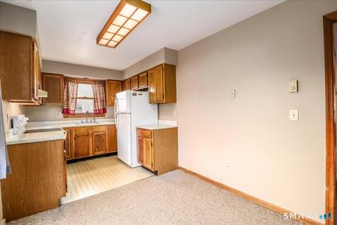 28 Middle Street New Milford CT 06776