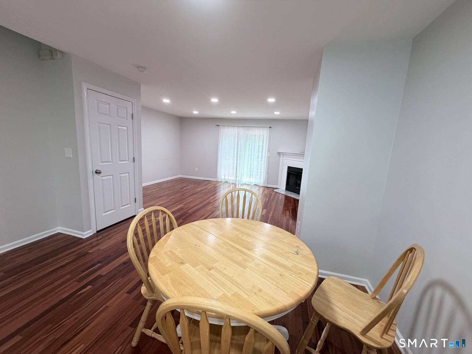 3409 Whitney Avenue Hamden CT 06518