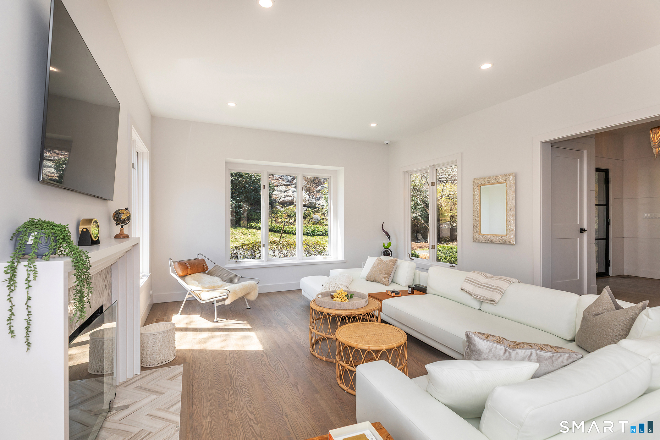 59 Sail Harbour Drive New Fairfield CT 06812