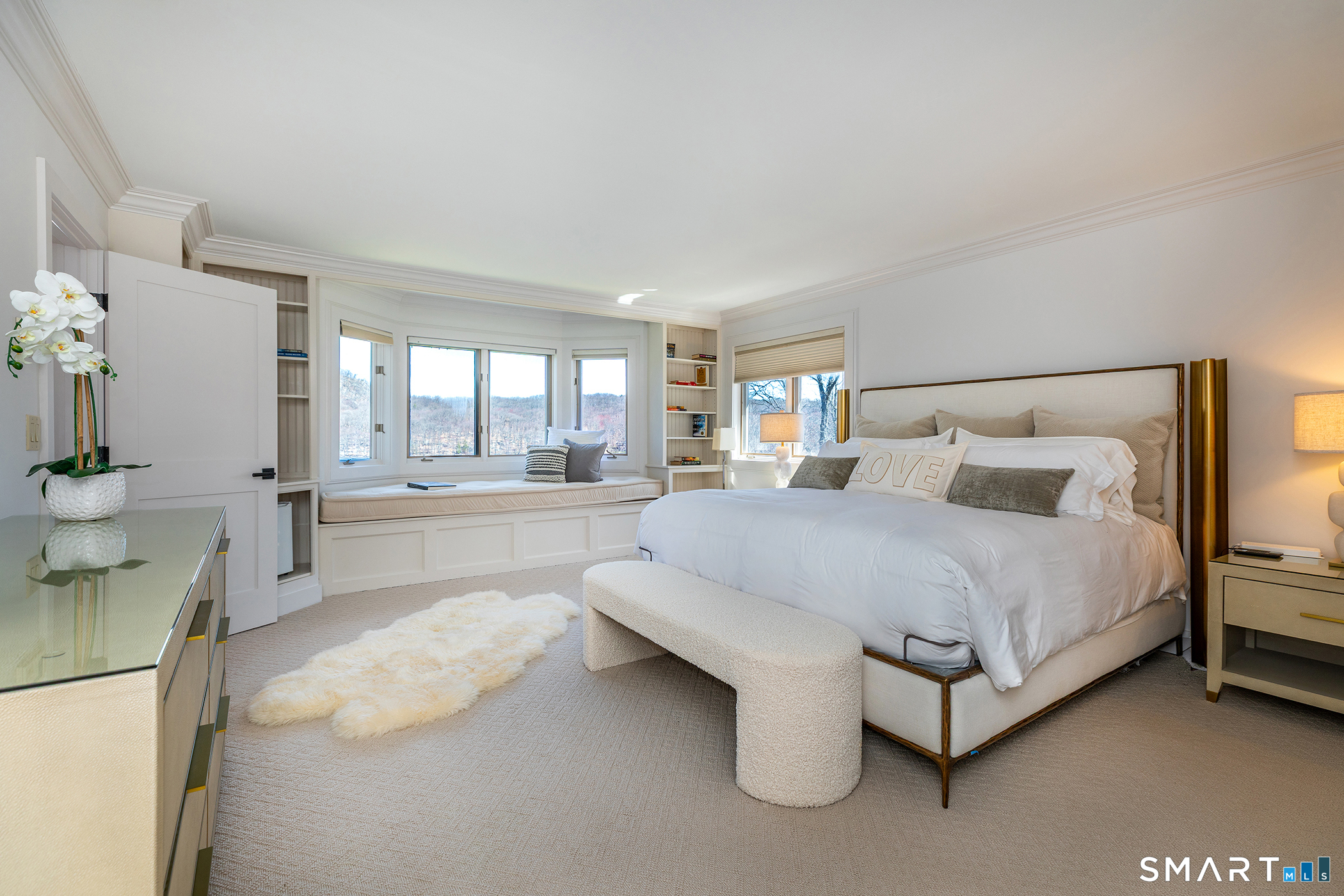 59 Sail Harbour Drive New Fairfield CT 06812
