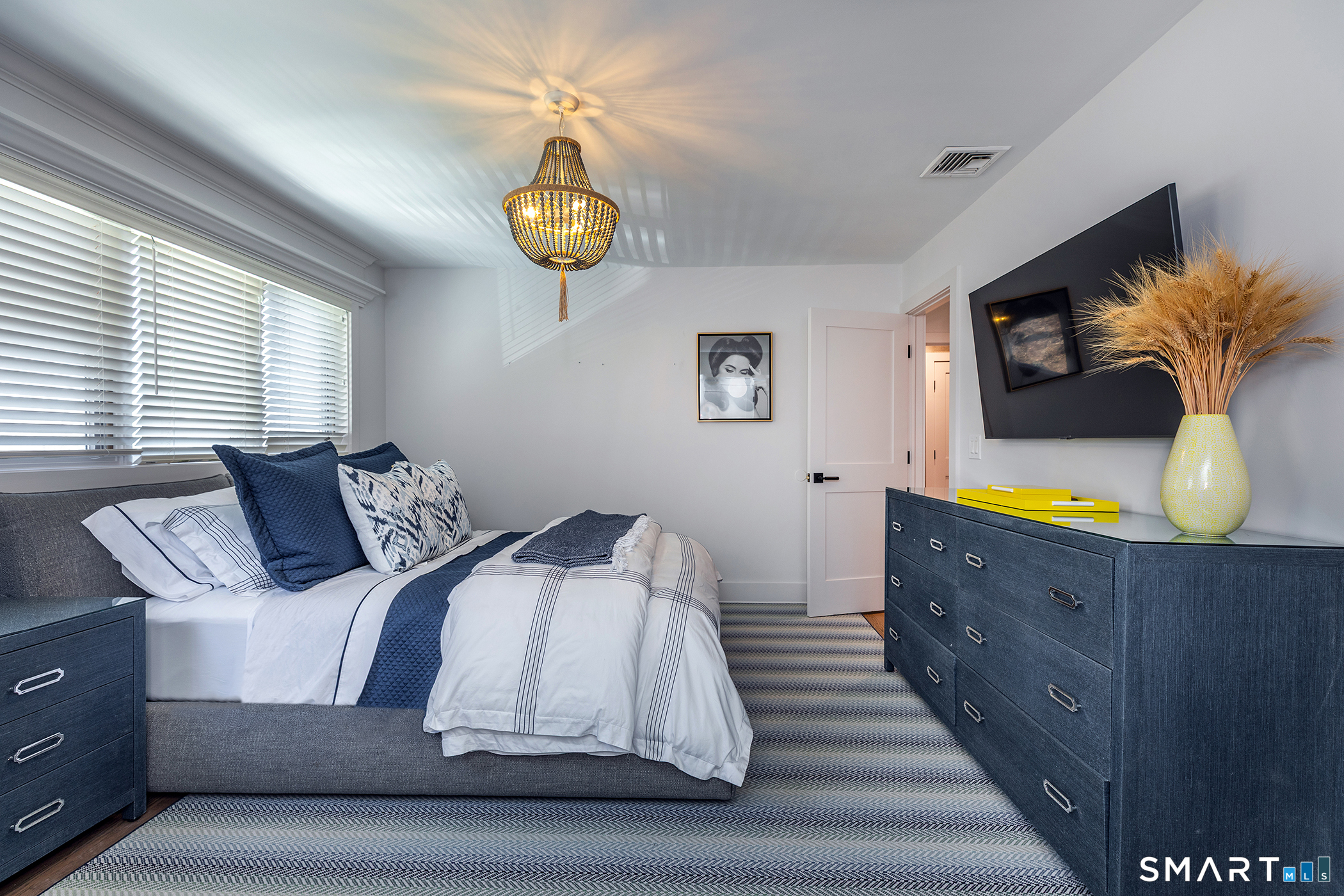 59 Sail Harbour Drive New Fairfield CT 06812