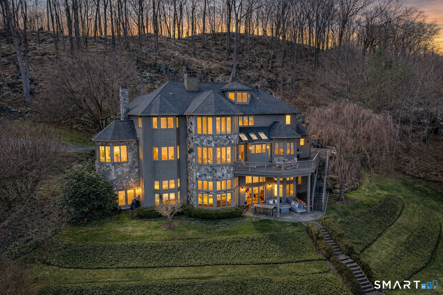 59 Sail Harbour Drive New Fairfield CT 06812
