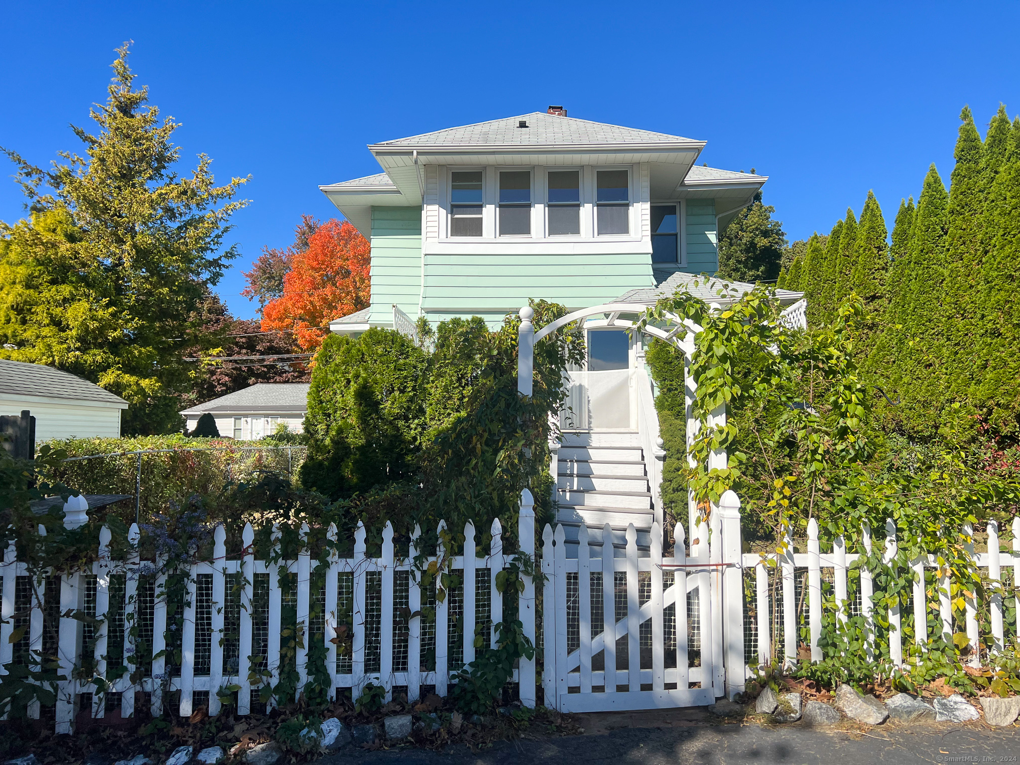 23 Ash Street Milford CT 06460