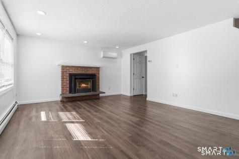 19 Kent Court Middletown CT 06457