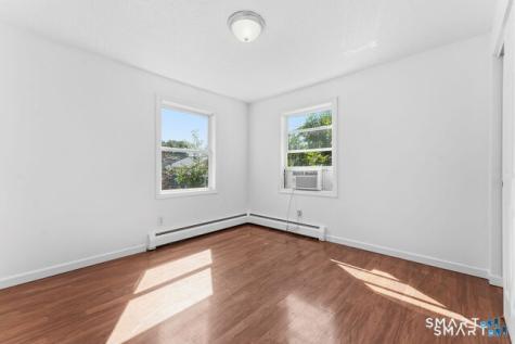 19 Kent Court Middletown CT 06457
