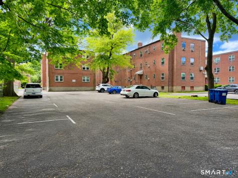 366 Park Road West Hartford CT 06119