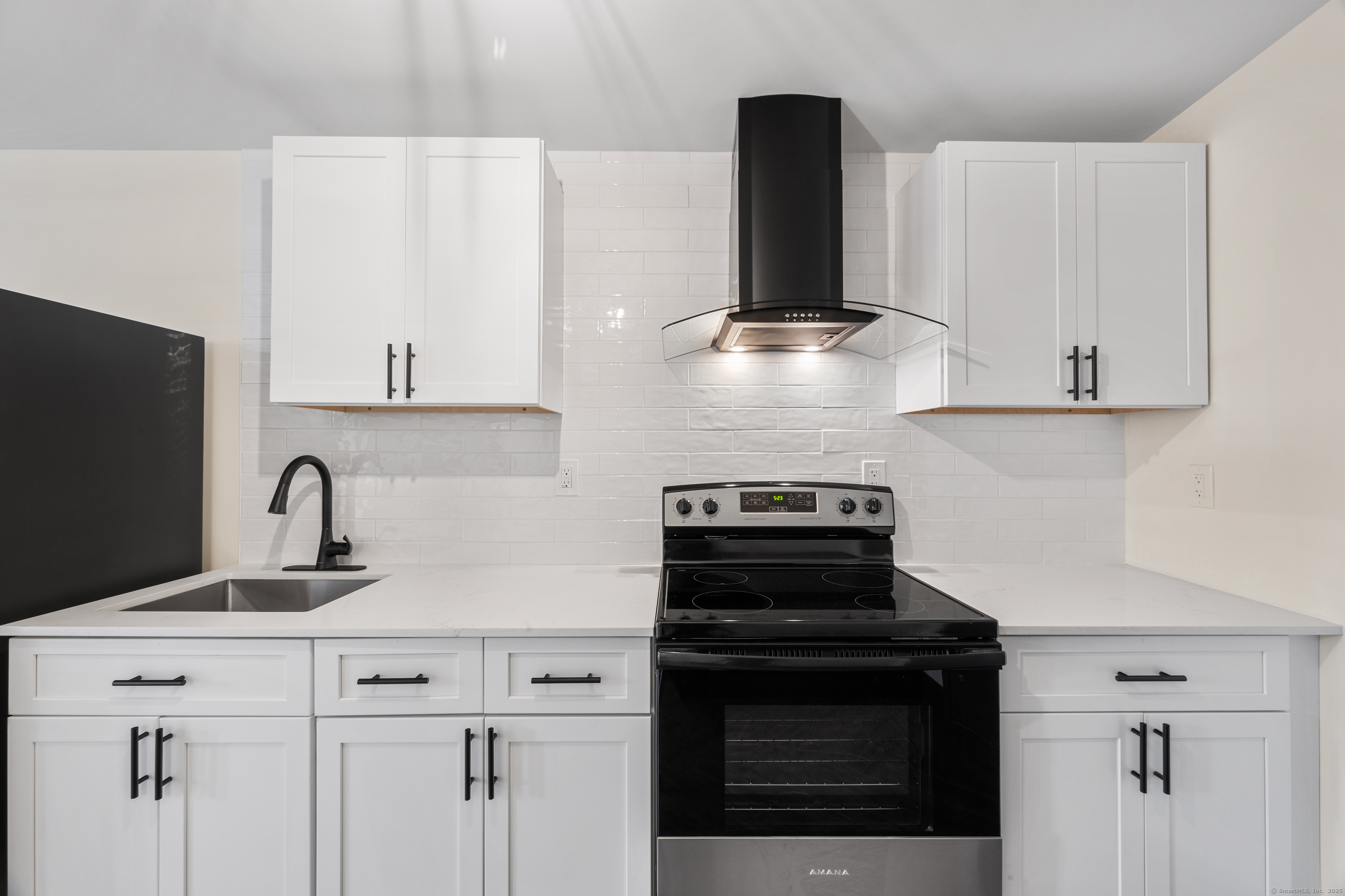 85 Main Street Norwich CT 06360