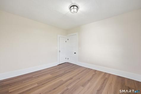 73 Park Avenue Enfield CT 06082