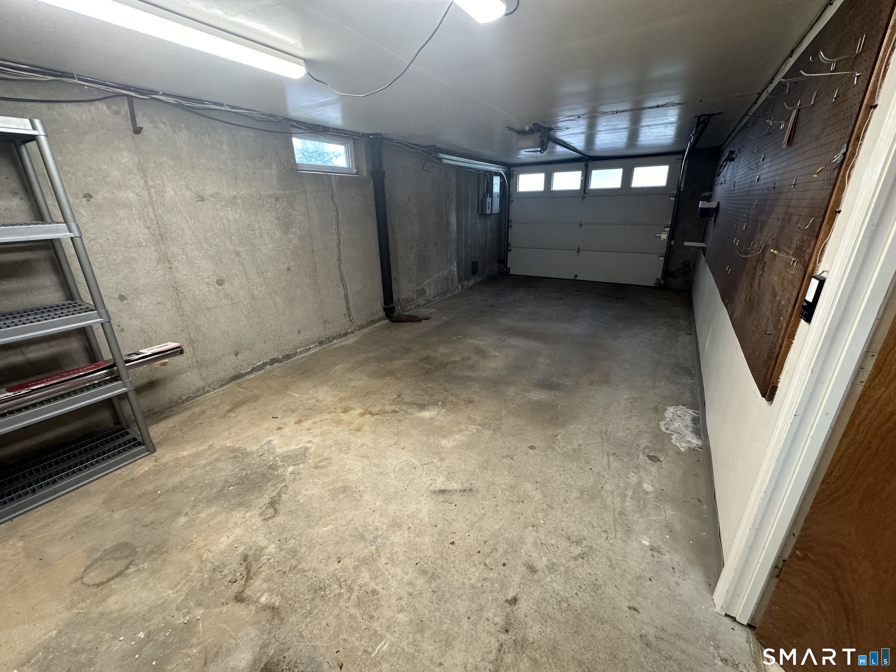 18 Manchester Avenue Waterbury CT 06705