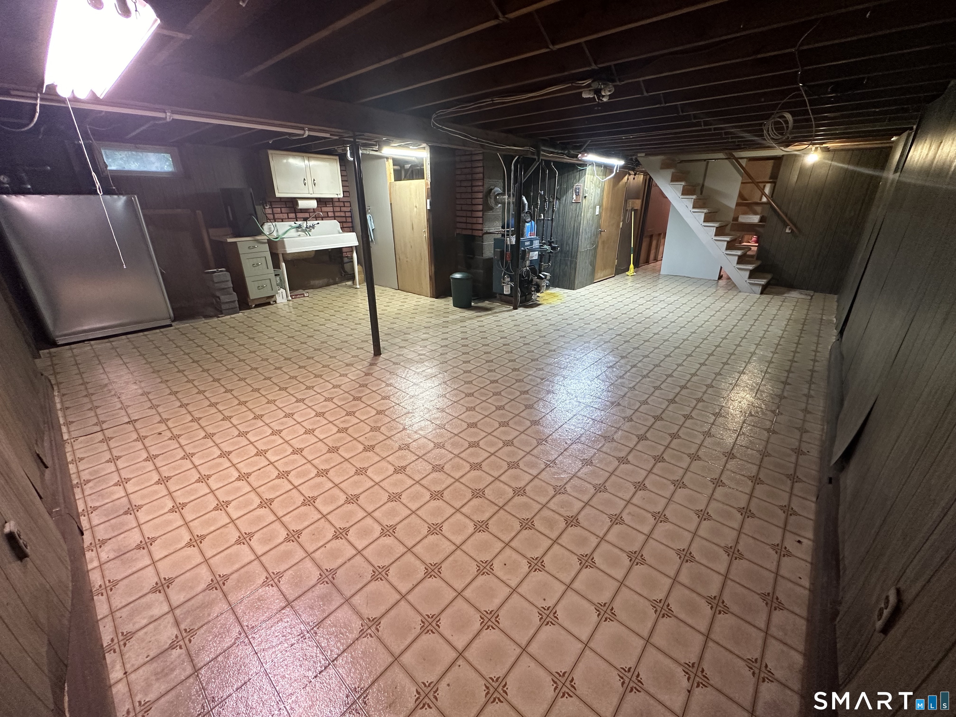 18 Manchester Avenue Waterbury CT 06705