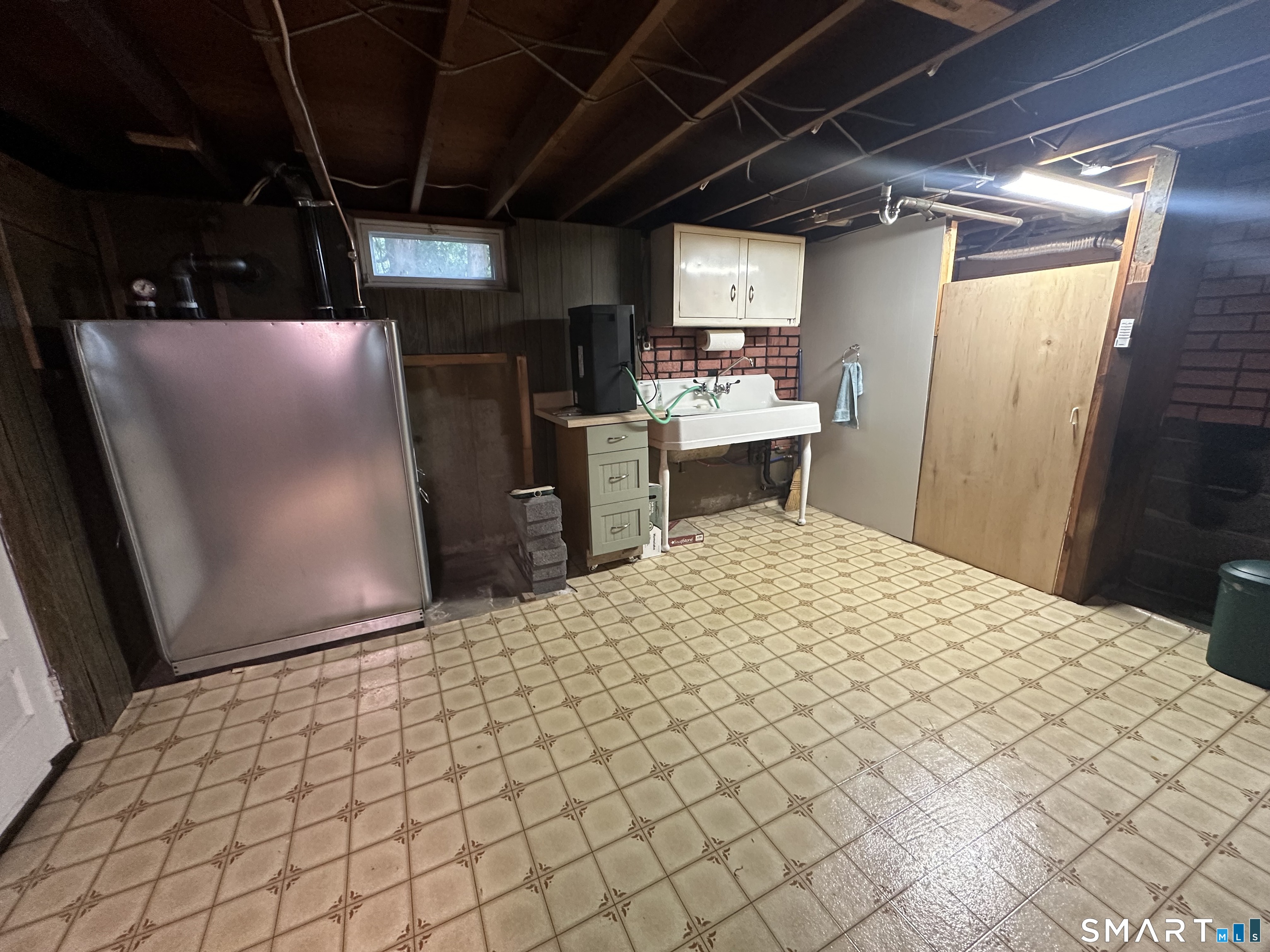 18 Manchester Avenue Waterbury CT 06705