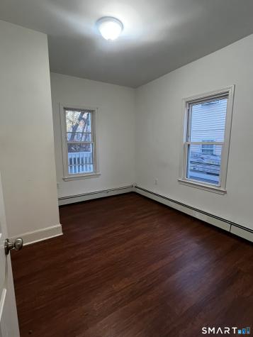 109-111 Park Terrace Bridgeport CT 06604