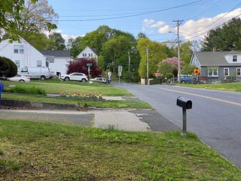 38 Starr Avenue Danbury CT 06811