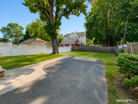 132 Clinton Street Waterbury CT 06710