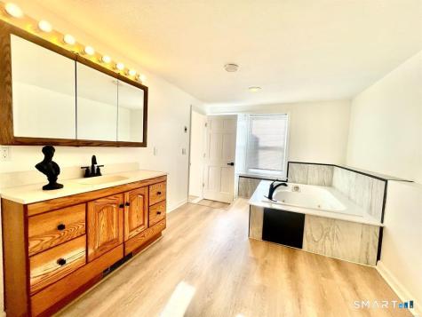 112 Woodbine Street Naugatuck CT 06770