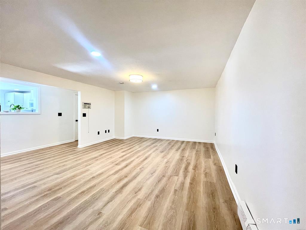 112 Woodbine Street Naugatuck CT 06770