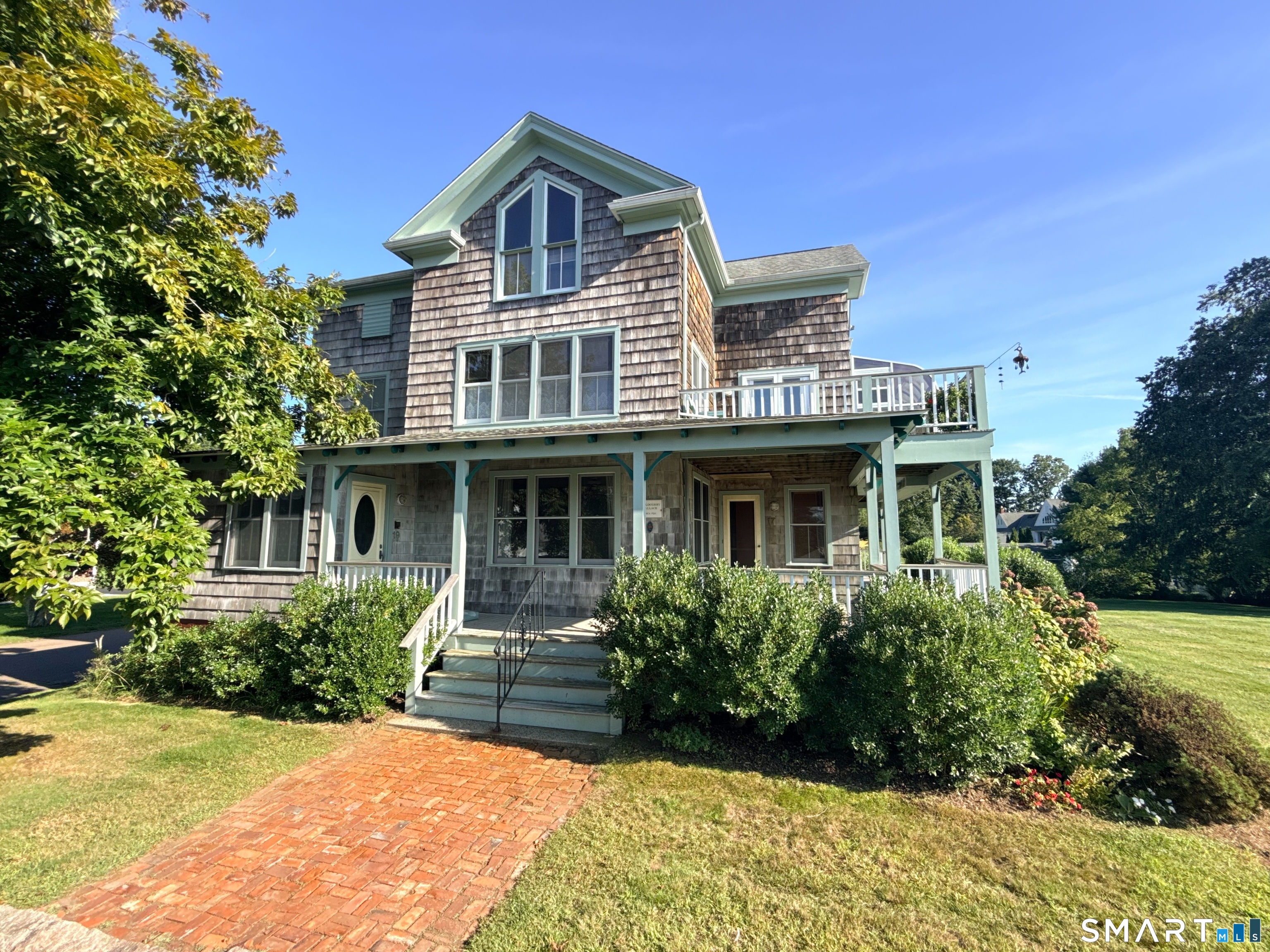 17-19 Wallace Road Branford CT 06405