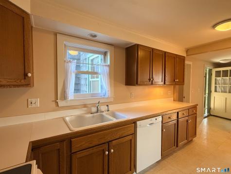 17-19 Wallace Road Branford CT 06405