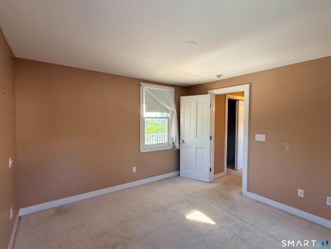 17-19 Wallace Road Branford CT 06405