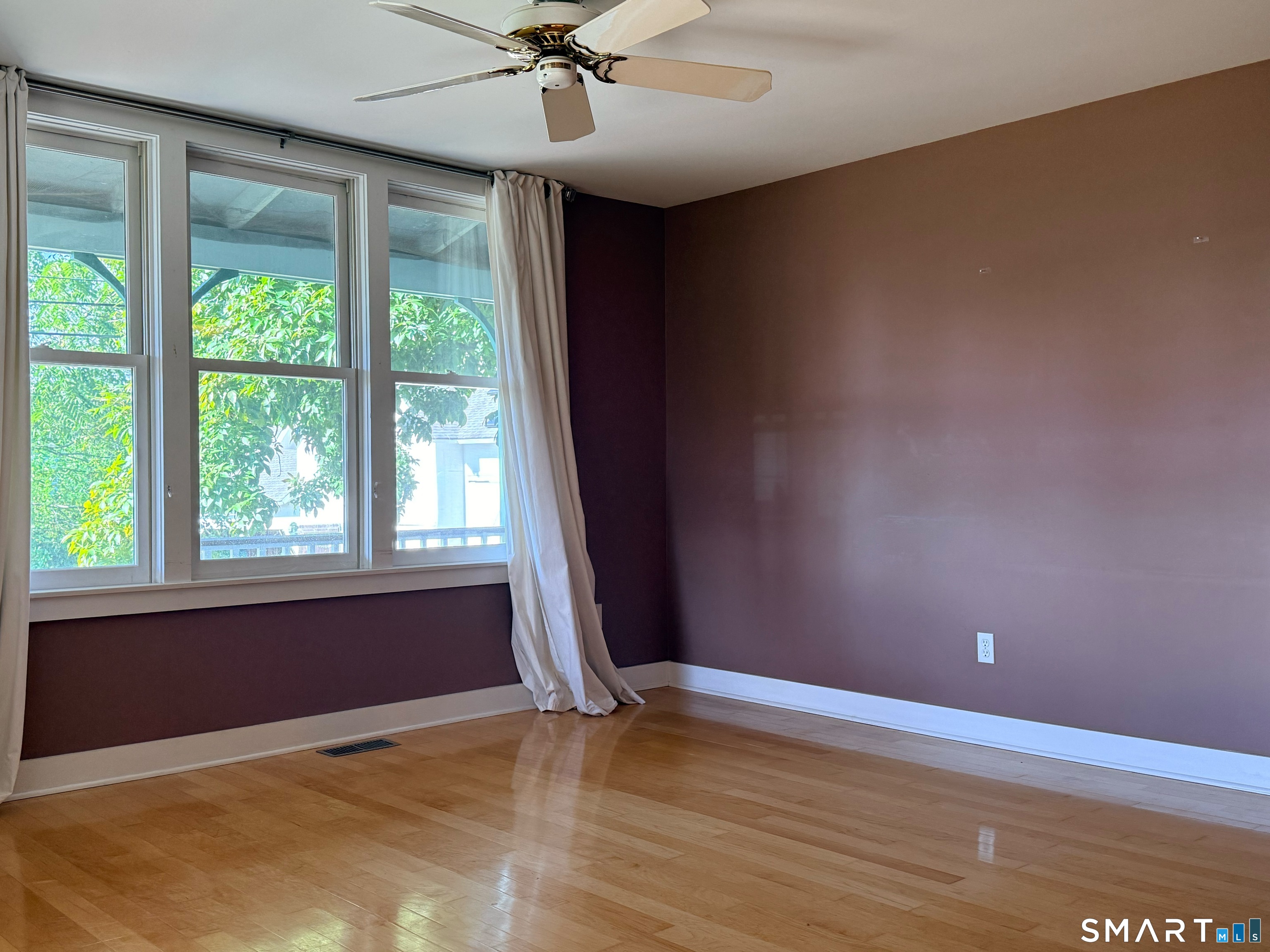 17-19 Wallace Road Branford CT 06405