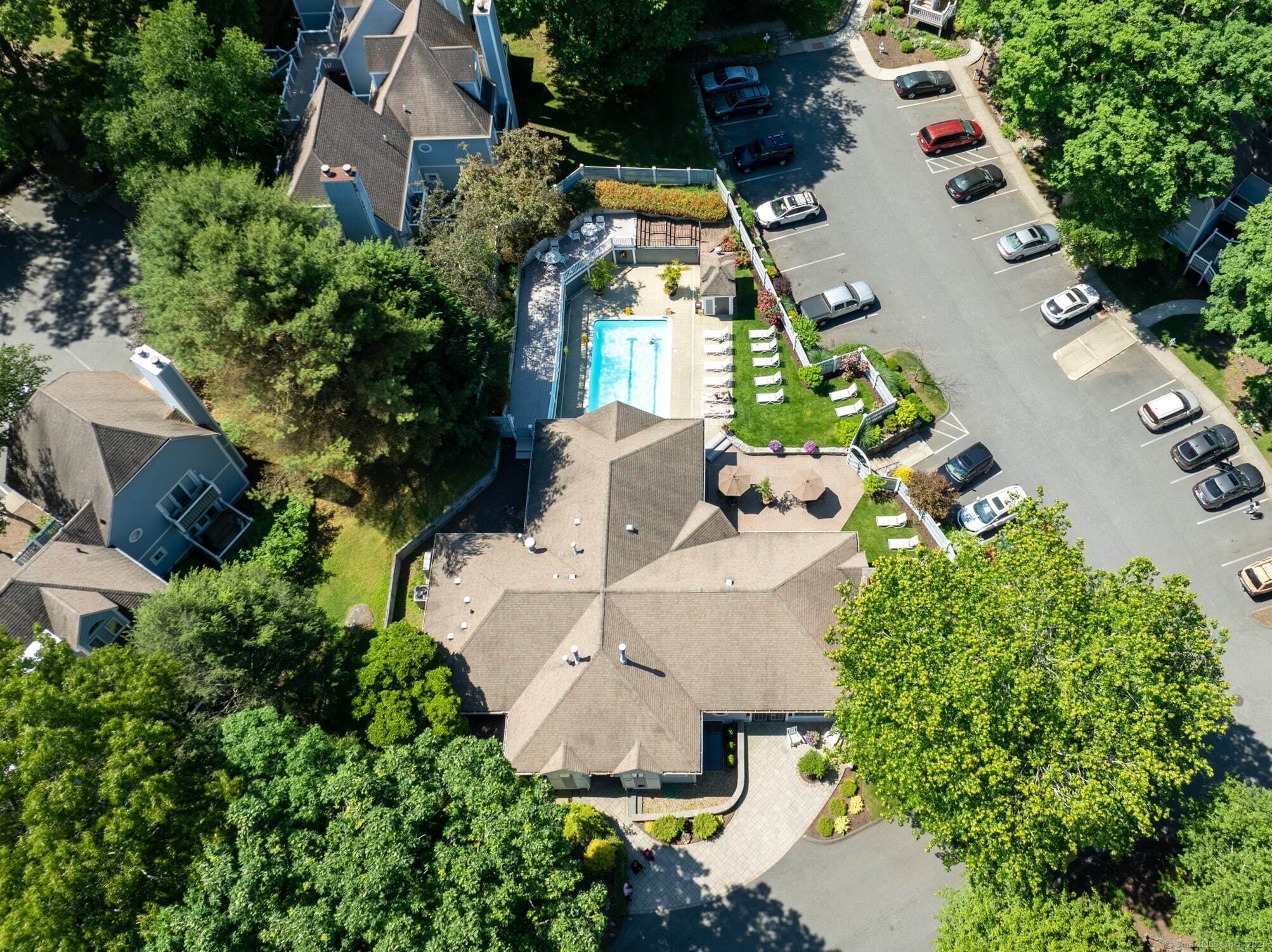 2124 Old Pond Lane Norwich CT 06360