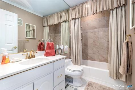 69 Olcott Way Ridgefield CT 06877
