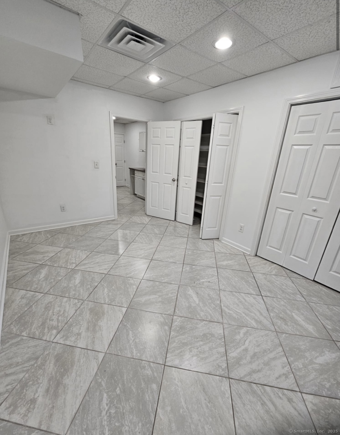 195 Jewett Avenue Bridgeport CT 06606