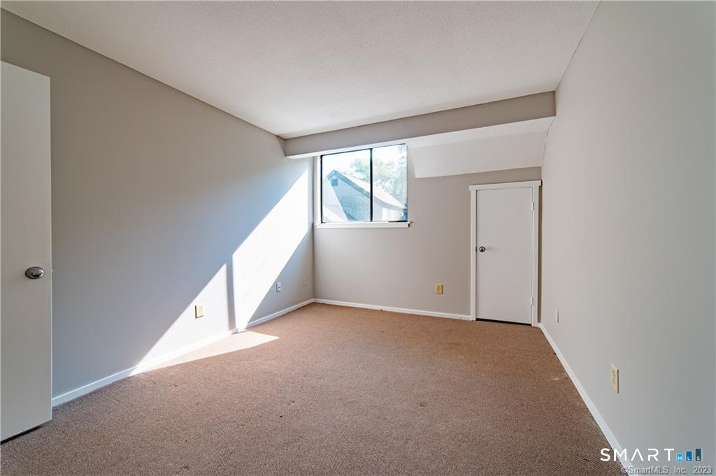 140 Woodvale Drive Southbury CT 06488