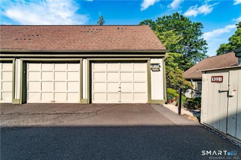 140 Woodvale Drive Southbury CT 06488