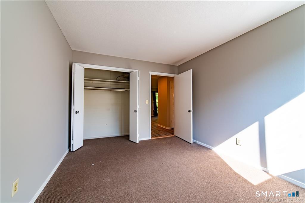 140 Woodvale Drive Southbury CT 06488