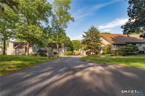 140 Woodvale Drive Southbury CT 06488
