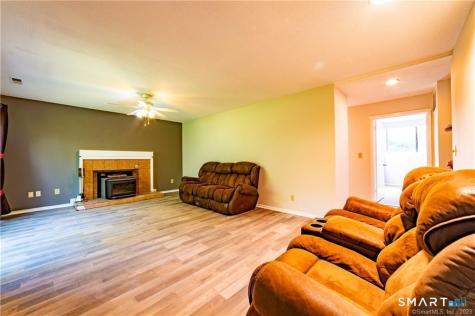 140 Woodvale Drive Southbury CT 06488