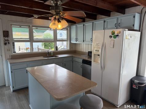 16 Springfield Road Old Lyme CT 06371