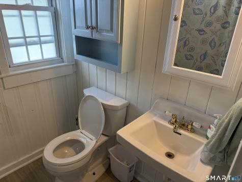 16 Springfield Road Old Lyme CT 06371