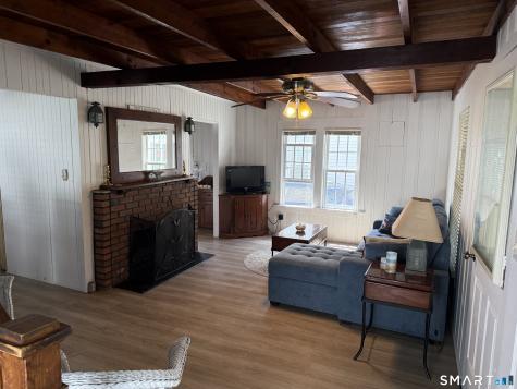 16 Springfield Road Old Lyme CT 06371