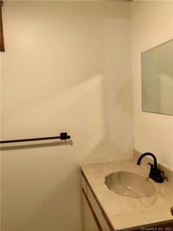 1101 Mill Pond Drive South Windsor CT 06074