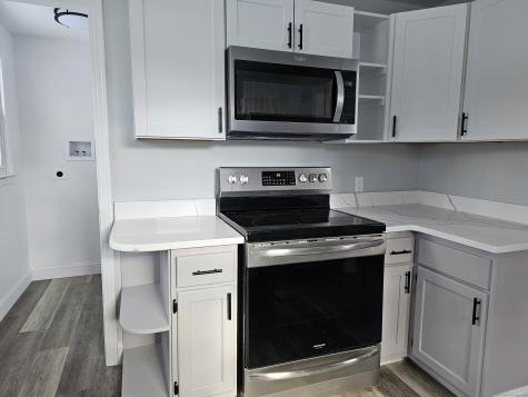 12 Kelsey Place Bloomfield CT 06002