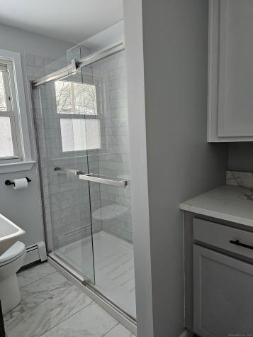 12 Kelsey Place Bloomfield CT 06002