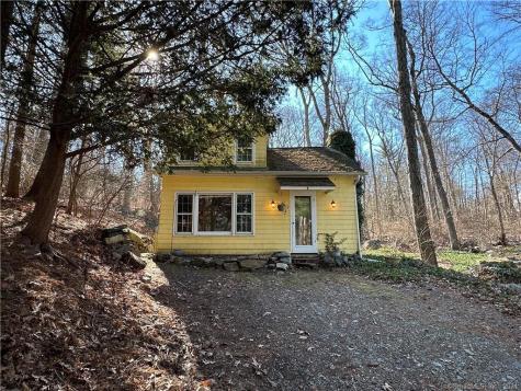 4 Silvermine Way Norwalk CT 06850