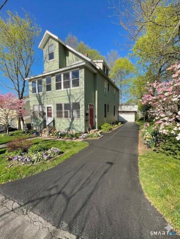 11 Roberts Street Bristol CT 06010