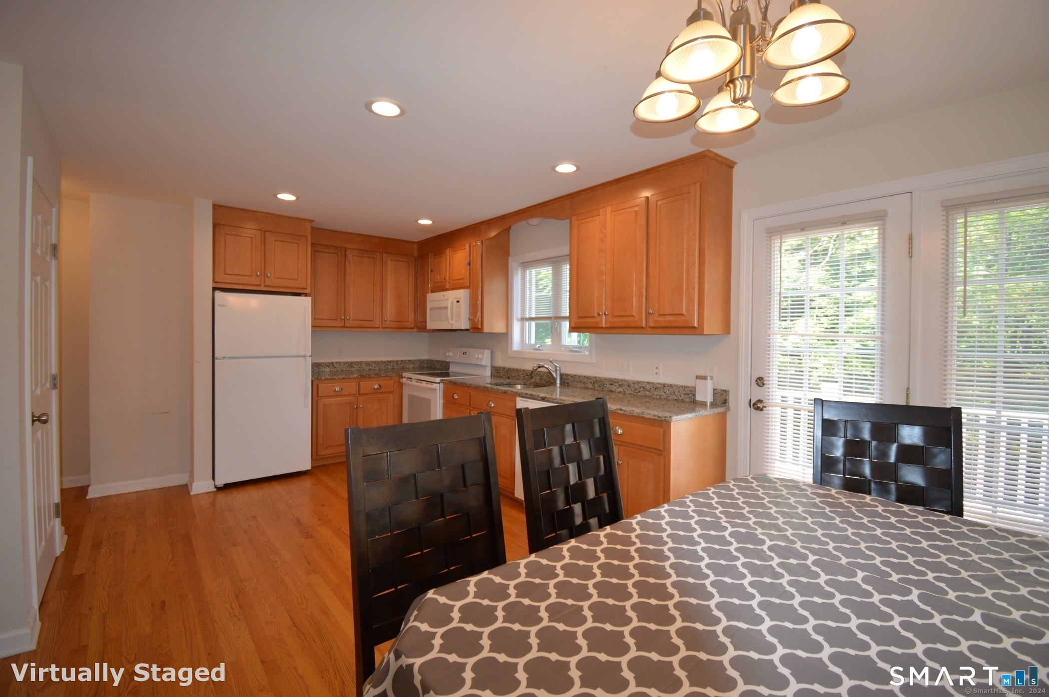173 Saybrook Road Middletown CT 06457
