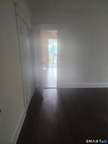 2744 Main Street Bridgeport CT 06606