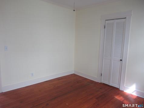 112 Bennett Street Bridgeport CT 06605