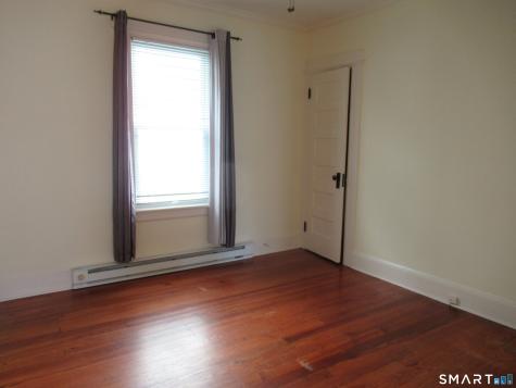 112 Bennett Street Bridgeport CT 06605