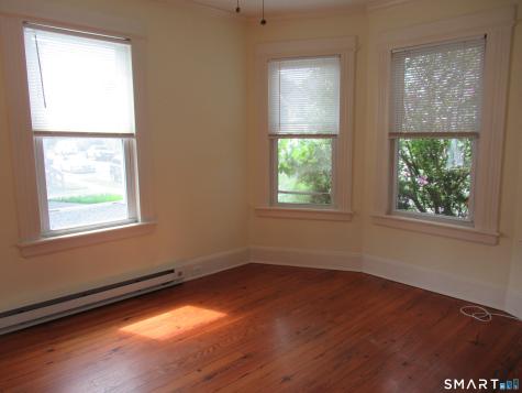 112 Bennett Street Bridgeport CT 06605